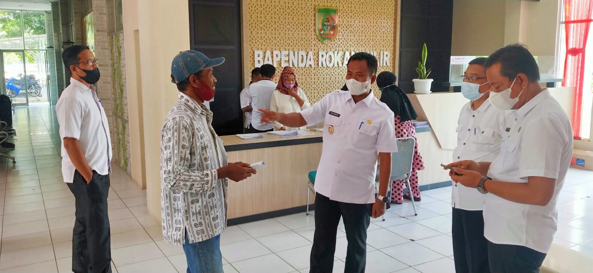 Utamakan Pelayanan, Wabup Rohil Monitoring Kantor Bapenda Utamakan Pelayanan, Wabup Rohil Monitoring Kantor Bapenda
