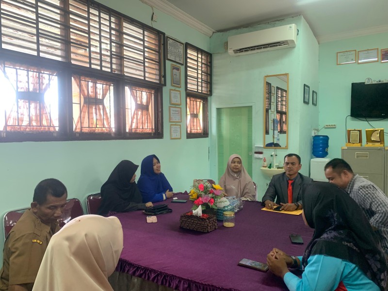 Masniar Mantan Kepsek SMP N 1 Bangkinang Kota Angkat Bicara Perihal Dugaan Korupsi Dana Bos