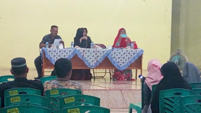 Komisi D Gelar Pertemuan Dengan Guru Tingkat SMP