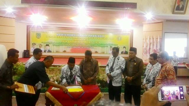 Bupati Rohil Ajak Masyarakat majukan Mutu Pendidikan
