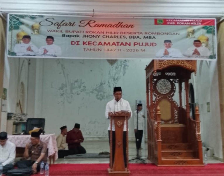 Wabup Rohil Jhony Charles Awali Safari Ramadhan di Pujud