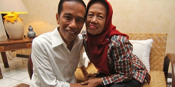 Sudjiatmi Ibunda Presiden Jokowi Meninggal Dunia