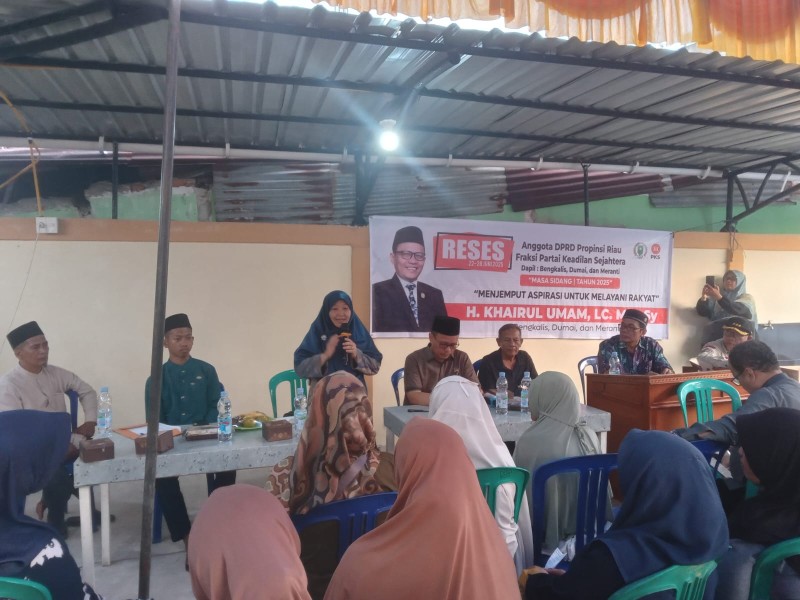 Ustadz H. Khairul Umam menjemput Aspirasi masyarakat Jalan Cengkeh Duri