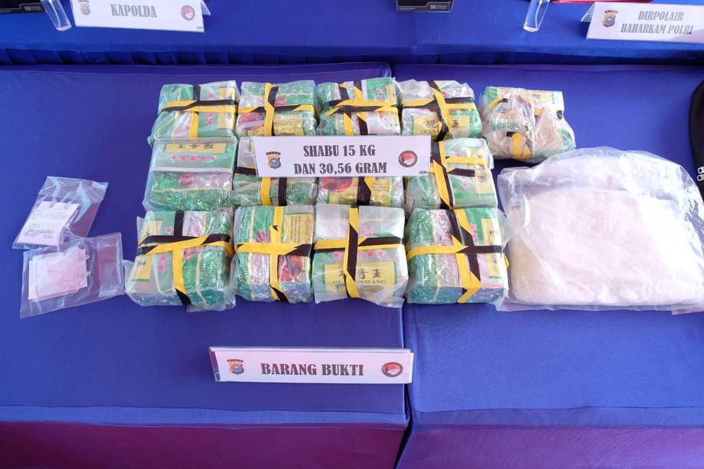 Korpolairud Baharkam Polri BKO Polda Riau Amankan 15 Kg Sabu -sabu di Dumai