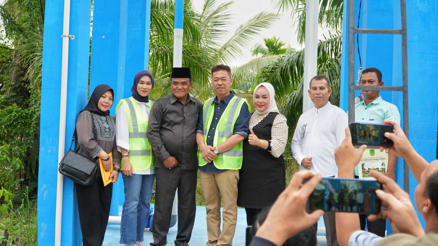 Bupati Rohil Afrizal Resmikan SPAM di Baganpunak Pesisir Bupati Rohil Afrizal Resmikan SPAM di Baganpunak Pesisir