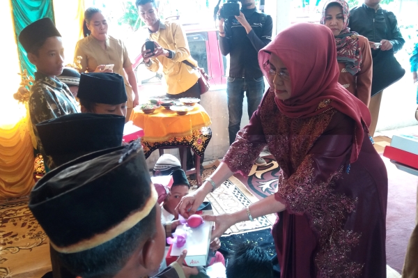 108 Anak Mengikuti Khitanan Massal