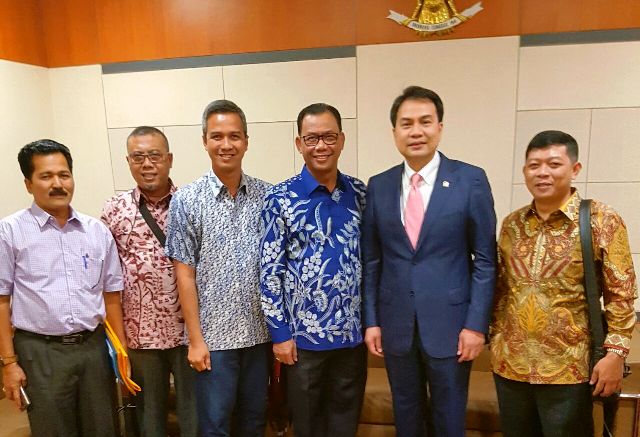 Bupati Rohil Temui Ketua Banggar DPR RI Bupati Rohil Temui Ketua Banggar DPR RI