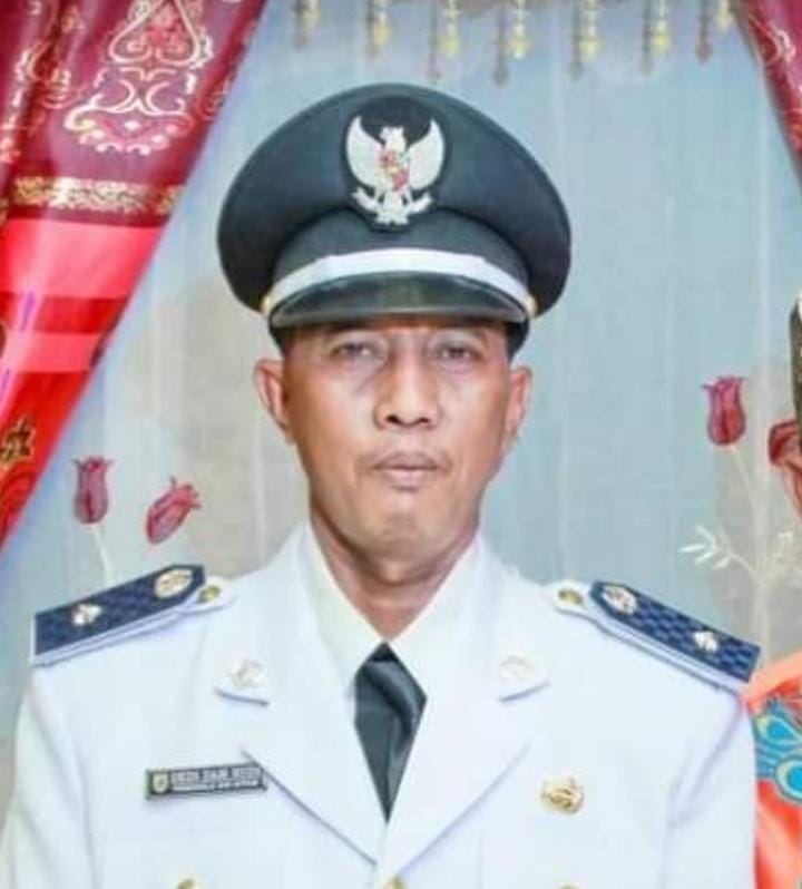 Datuk Penghulu Air Hitam Himbau Agar Masyarakat Ikut Menjaga Jembatan Air Hitam Kec.Pujud Datuk Penghulu Air Hitam Himbau Agar Masyarakat Ikut Menjaga Jembatan Air Hitam Kec.Pujud