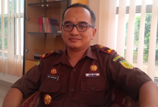 Kajari Rohil Tanggapi Informasi Proyek Jalan Pesisir Batu 6 Terbengkalai