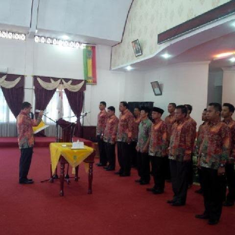 Plt Sekda Rohil Lantik Pengurus PSTI Plt Sekda Rohil Lantik Pengurus PSTI