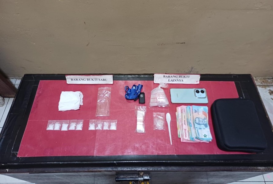 Satres Narkoba Polres Rohil Tangkap Pengedar Sabu, Amankan Barang Bukti 11,17 Gram
