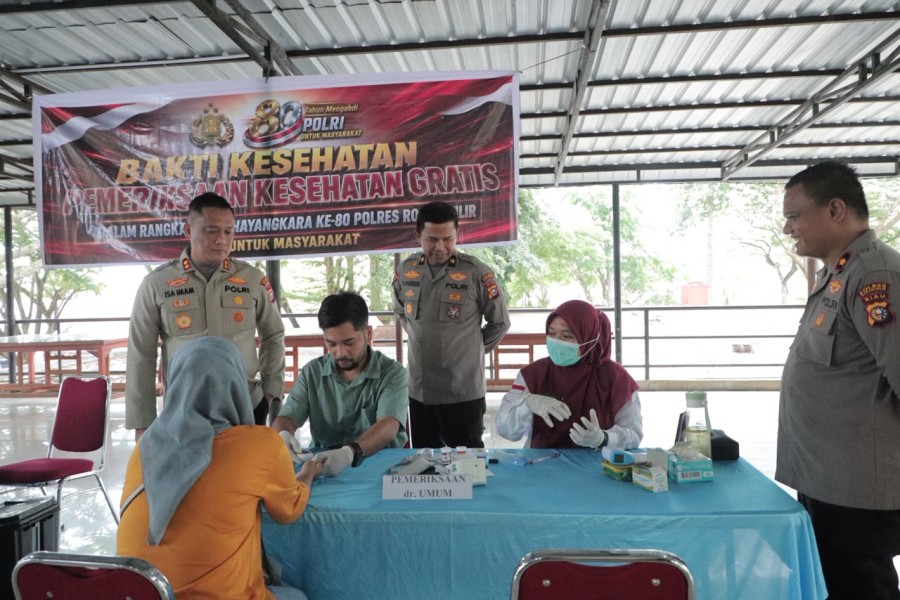 Polres Rohil Gelar  Bakti Kesehatan,Wujud Kepedulian Sosial Dalam Rangka HUT Bhayangkara Ke-80