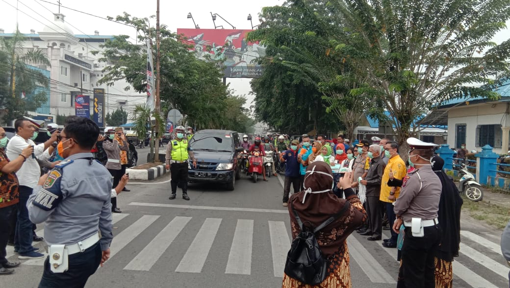 Plt Bupati Asahan Bagi 3 ribu Masker