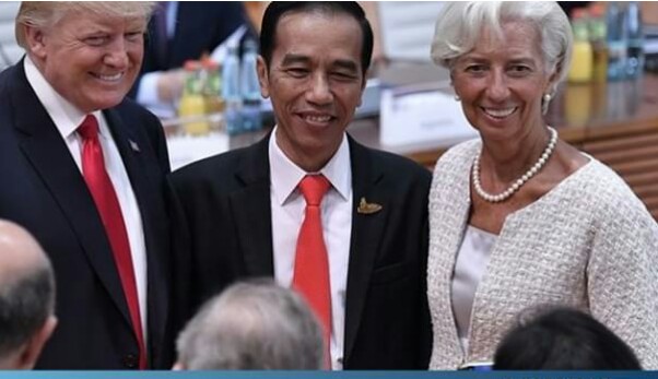 Dari Cara Berfoto, Jokowi Punya Kemampuan Diplomasi Kelas Tinggi