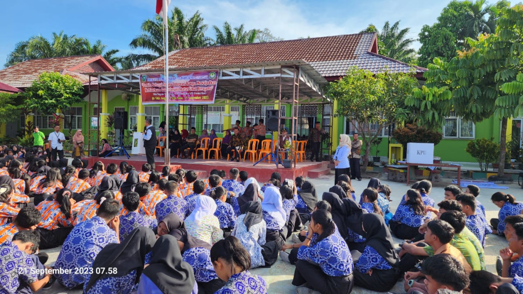 Ratusan Siswa SMAN 3 Siak Hulu Dapatkan  Pemahaman tentang Pemilu
