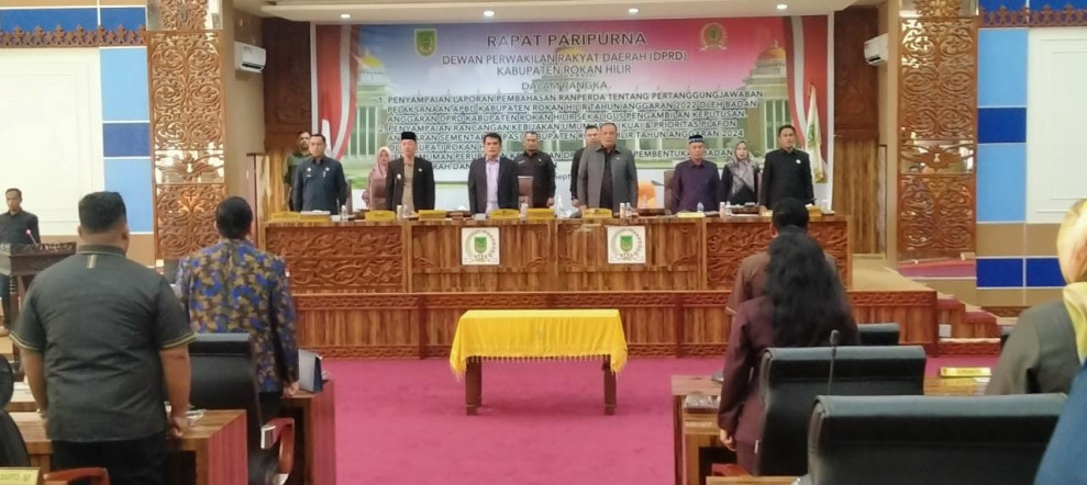 DPRD Rohil Sahkan Ranperda P2 APBD Tahun 2022  Menjadi Perda