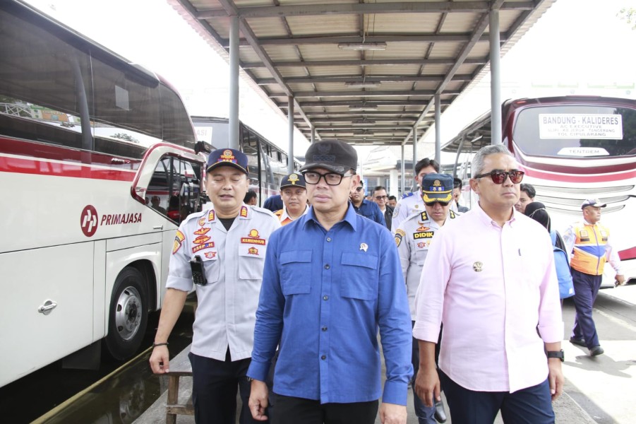 Jelang Mudik Lebaran, Wamendagri Bima Cek Kelayakan Armada Bus di Terminal Leuwipanjang