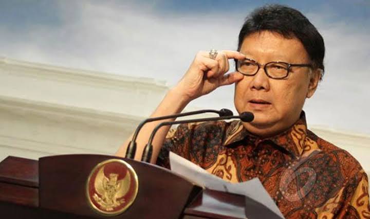 Mendagri Tegur 11 Gubernur Lamban Pecat PNS Terlibat Korupsi