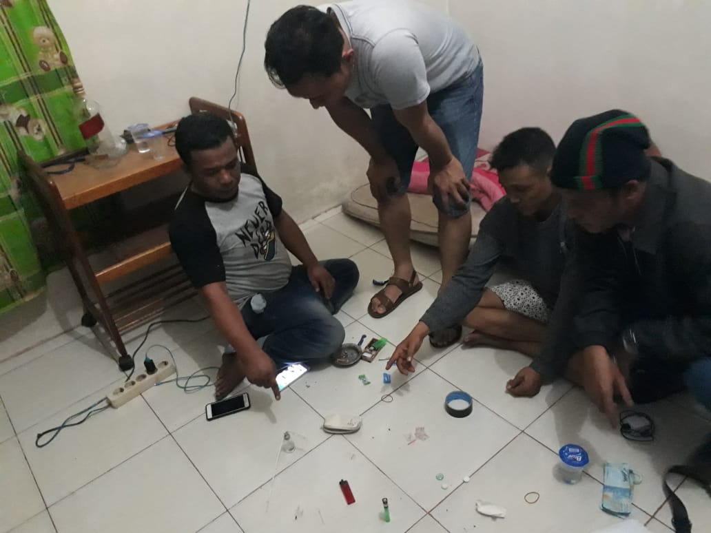 2 Pengecer dan 1 Pemilik Sabu Tak Berkutik Ditangkap Polisi