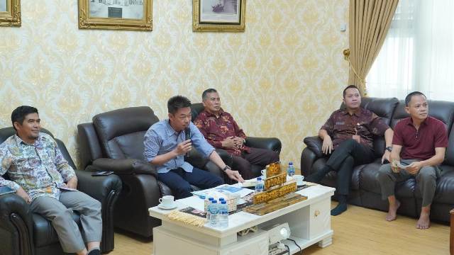 Bupati Rohil Afrizal Sintong Jadi Narsum Seminar Internasional ADIPSI Tahun 2022