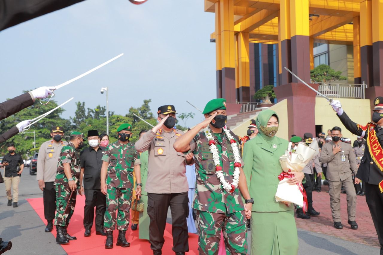 Gegap Gempita, Acara Pelepasan dan Penerimaan Danrem 031 Wirabima Pekanbaru