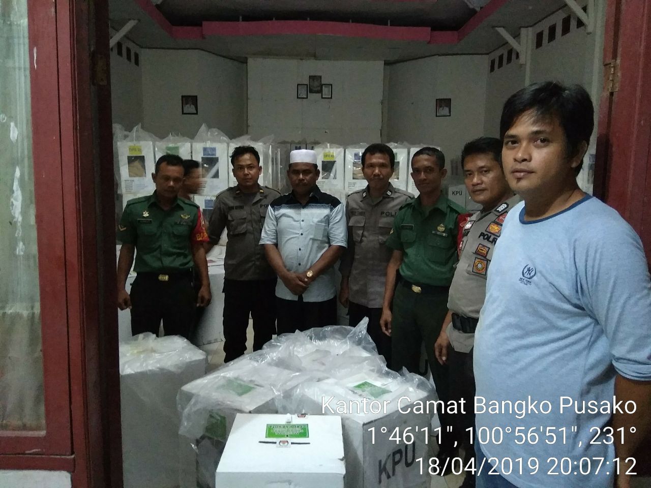 Koramil 05 /RM Pantau Pengembalian Kotak Suara Ke PPK