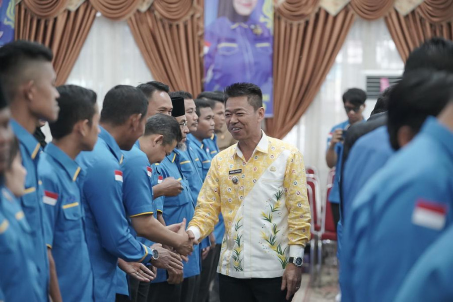 Bupati Afrizal Sintong Hadiri Pelantikan DPD II KNPI Rohil