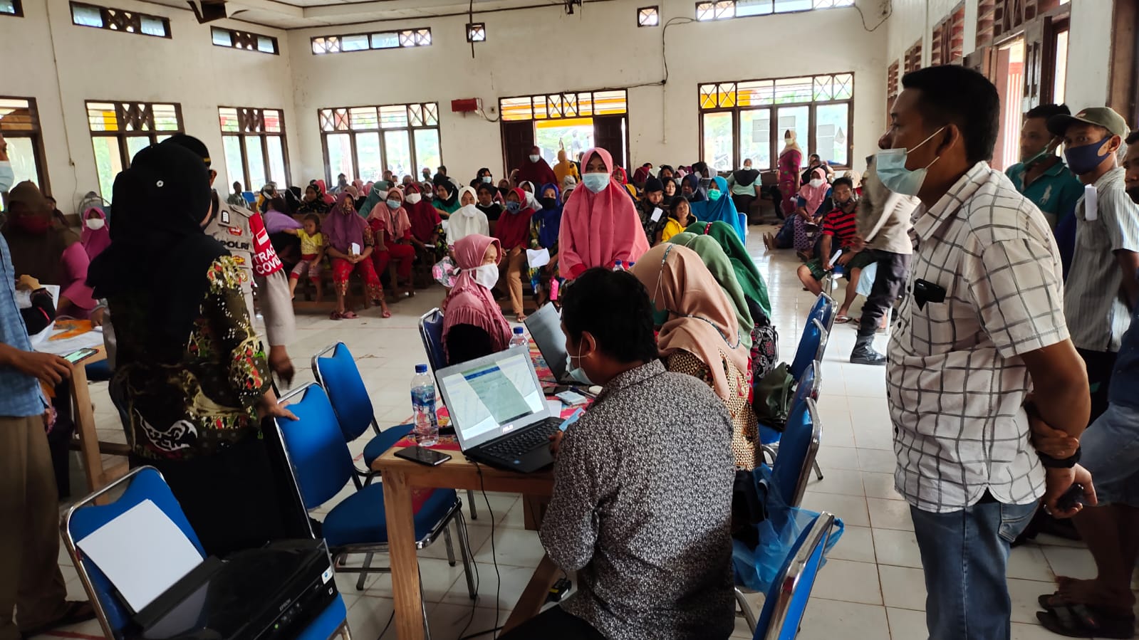 Melebihi Target, Vaksinasi Covid 19 di Kepenghuluan Labuhan Tangga Baru Capai 90 Persen Melebihi Target, Vaksinasi Covid 19 di Kepenghuluan Labuhan Tangga Baru Capai 90 Persen