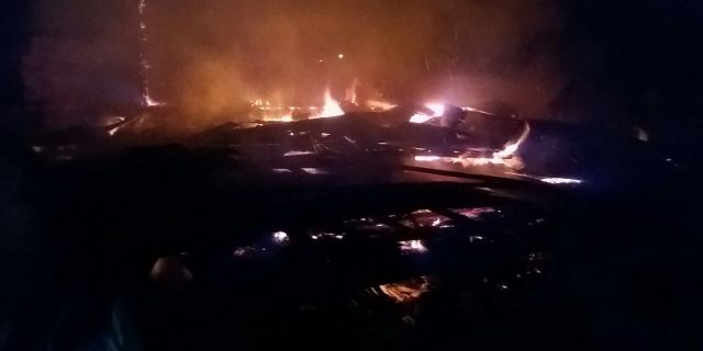 Dua Unit Rumah Warga Bangko Hangus Terbakar