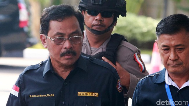 Penonaktifan Gubernur Kepri yang Kena OTT KPK Tunggu Status Hukum