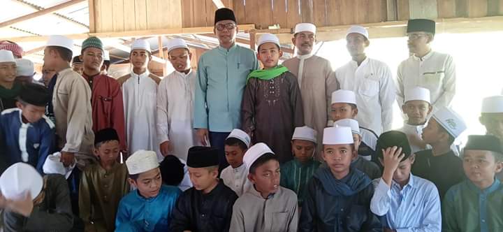 Bupati Rohil H.Suyatno Doakan Agar Pembangunan Musholla Ponpes As Sunnah Berjalan Lancar