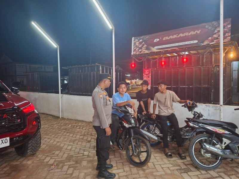 Melalui Patroli Dialogis KRYD, Polsek Bangko Pusako Tekan Angka Kriminalitas Jalanan