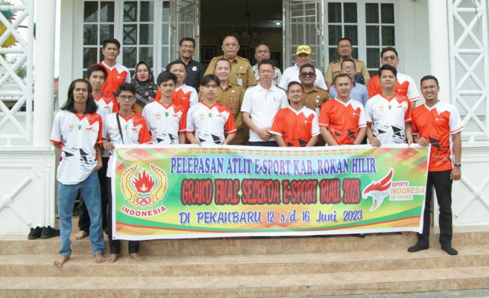 Bupati Lepas Keberangkatan ESI Rohil Tanding Mobile Legend untuk PON 2024 Bupati Lepas Keberangkatan ESI Rohil Tanding Mobile Legend untuk PON 2024