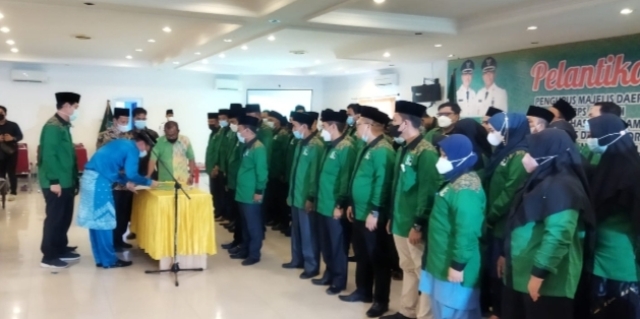Bupati Afrizal Sintong Hadiri Pelantikan Hamzah Sebagai Ketua KAHMI Rohil