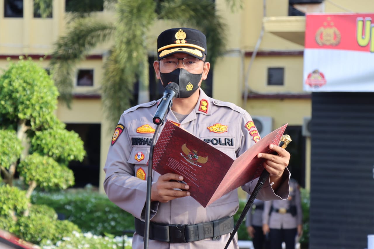 Kapolres Rohil Pimpin Upacara Sertijab Kapolsek Pujud dan KASAD Samapta Kapolres Rohil Pimpin Upacara Sertijab Kapolsek Pujud dan KASAD Samapta