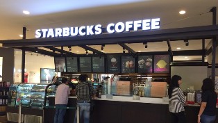 Sehari Setelah Ledakan di Thamrin, Starbucks di GI Kembali Beroperasi Sehari Setelah Ledakan di Thamrin, Starbucks di GI Kembali Beroperasi