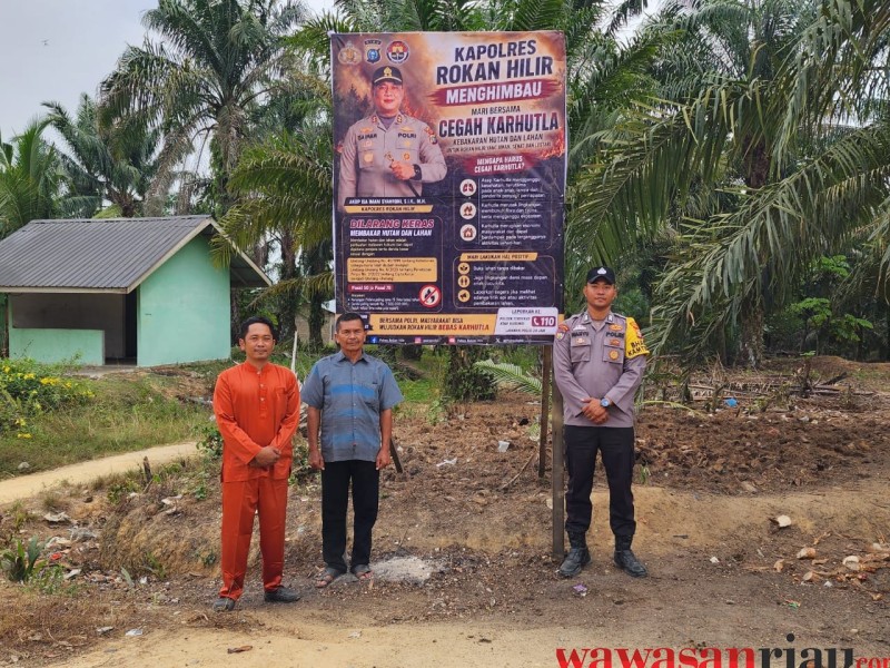 Cegah Karhutla, Polsek Bangko Pusako Pasang Spanduk Imbauan Kapolres Rohil