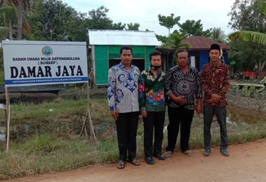Tenaga Ahli Kementrian Desa Rohil dan Pendamping Kunjungi BUMKep Damar Jaya Pedamaran