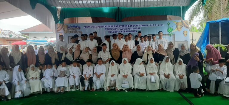 Sambut Ramadhan, Anggota DPRD Kampar Syafrudin Domo Santuni Anak Yatim