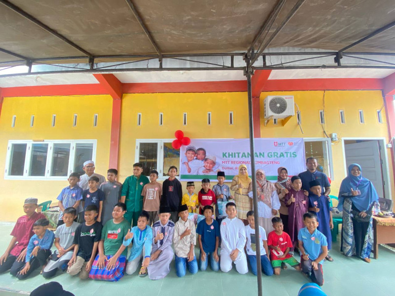 Majelis Telkomsel Taqwa (MTT) bersama Rumah Zakat hadirkan Khitanan Gratis Untuk Warga Dumai