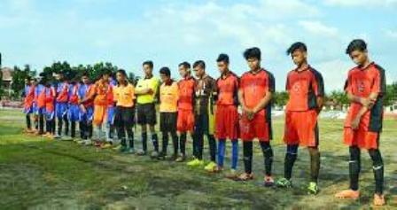 Kepenghulu Sungai Nyamuk Gelar Turnamen Sepak Bola Antar RT
