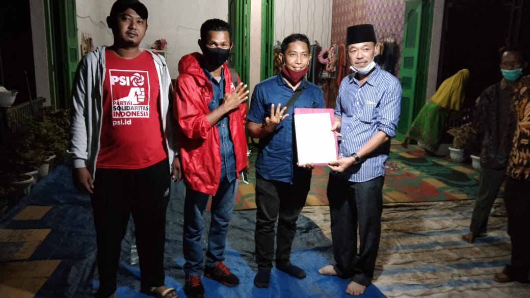 Afrizal Sintong Terima SK Dukungan DPP PSI