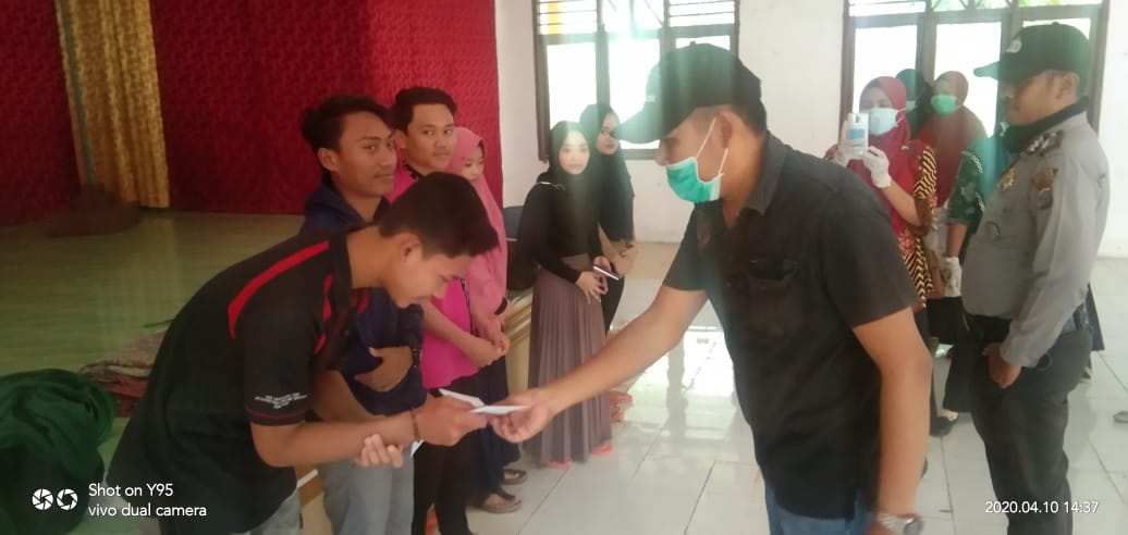 Kepenghuluan Labuhan Tangga Baru Berlakukan Karantina Lokal Terhadap ODP Kepenghuluan Labuhan Tangga Baru Berlakukan Karantina Lokal Terhadap ODP