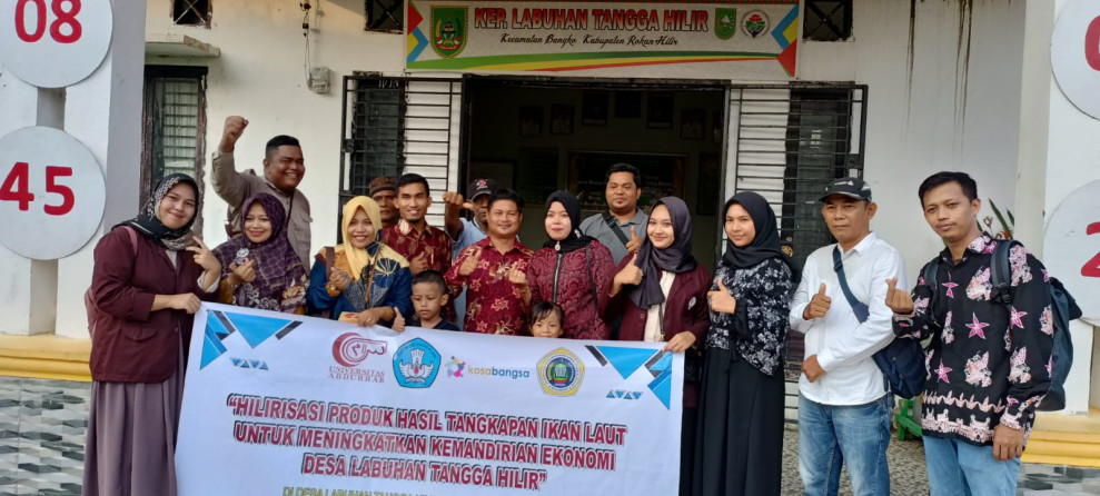 Dosen UNIVRAB Riau Sosialisasikan Hilirisasi Produk Ikan Laut Untuk Kemandirian Ekonomi Masyarakat