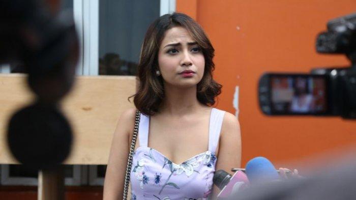 Sidang Prostitusi Online, Vanessa Angel Sebut Nama Menteri