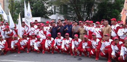 Bupati Lepas Kontingen Rohil Ikuti POR Provinsi Riau