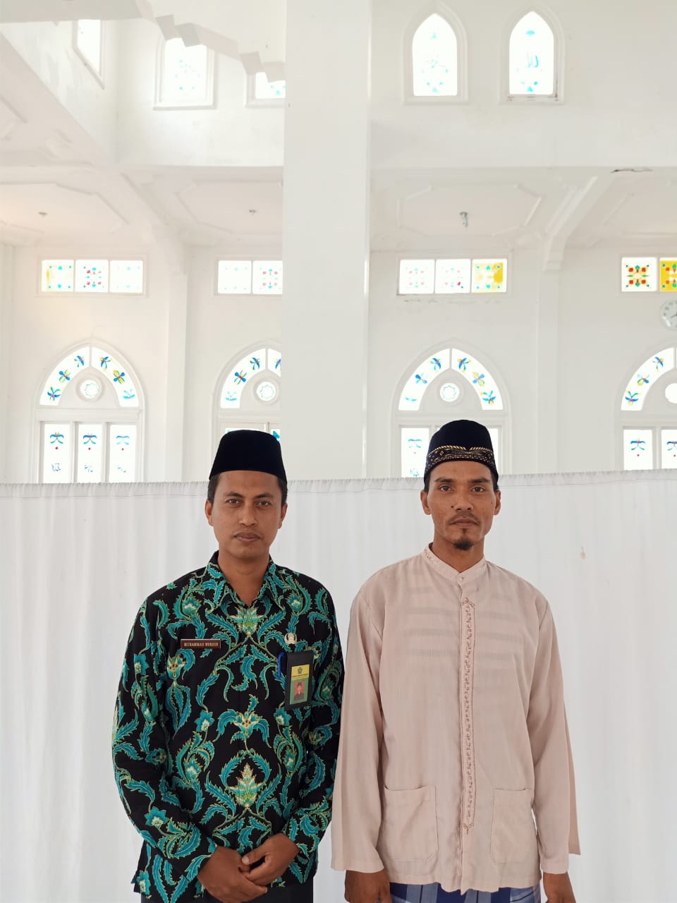 KUA Sinaboi Dan Tokoh Masyarakat Ucapkan Selamat HUT Bhayangkara Ke-73, 
