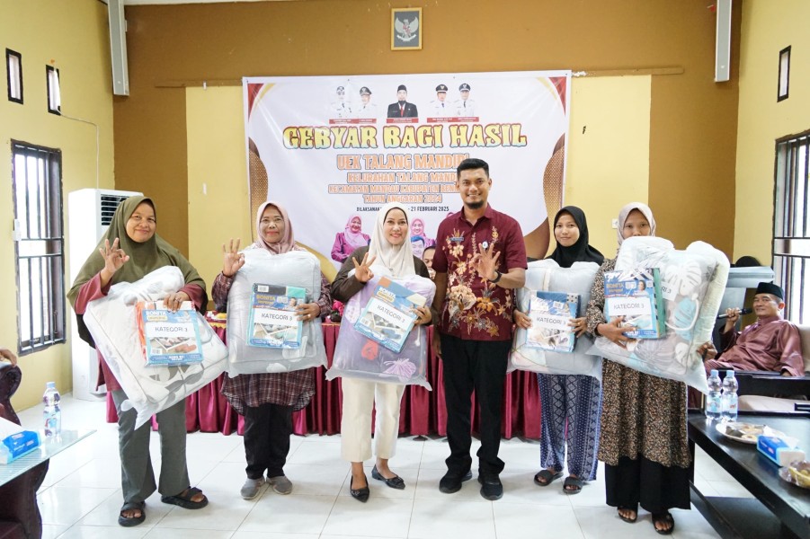 Gebyar Bagi Hasil UEK Kelurahan Talang Mandi
