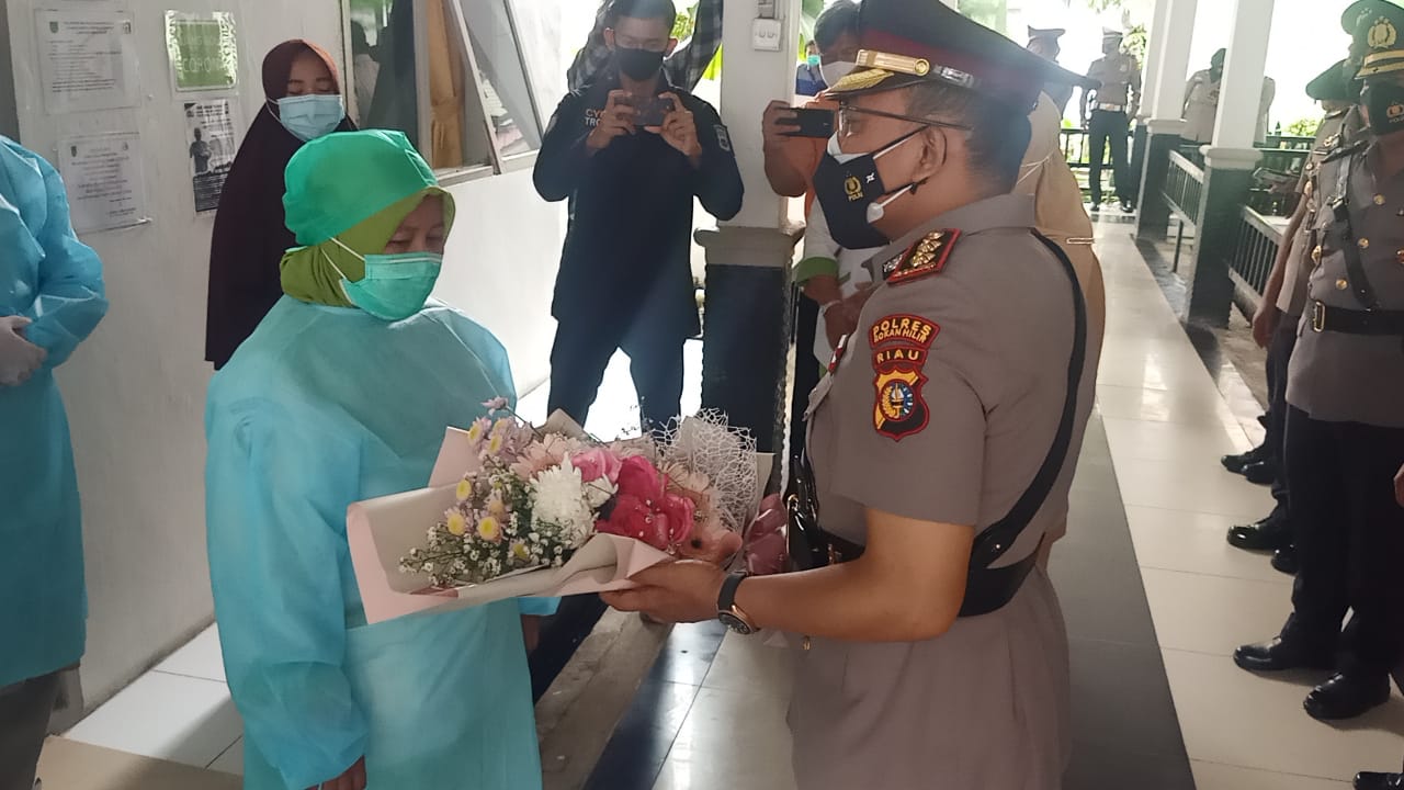 HUT Bhayangkara ke-75, Polres Rohil Laksanakan Anjangsana