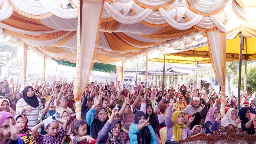 Tak Mau Kalah, Ratusan Masyarakat Sungai Nyamuk Siap Menangkan Asset Dua Periode Tak Mau Kalah, Ratusan Masyarakat Sungai Nyamuk Siap Menangkan Asset Dua Periode